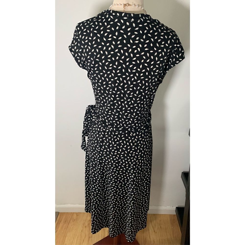 Sold H&m Dress Size Small - Picture 4 of 5